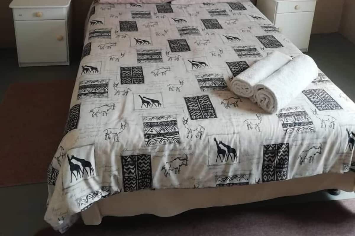 Room (Self Catering) | WiFi (free)