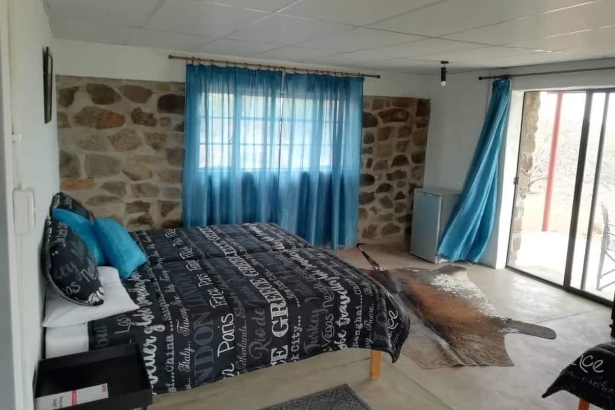 Basic Room (Self Catering) | WiFi (free)