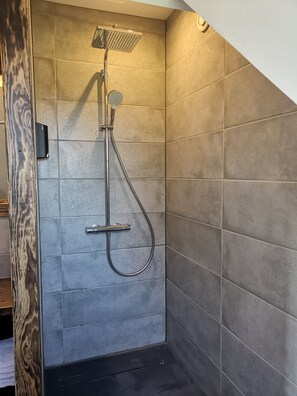 Family Room, 1 Bedroom | Bathroom | Hair dryer, towels - L'etap'corteline (Saint-Remy)