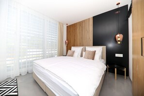 Luxury Room | 1 bedroom, memory-foam beds, in-room safe, individually decorated - White Rooms Zadar 345 (Zadar)