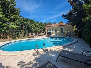 Außenpool, beheizter Pool