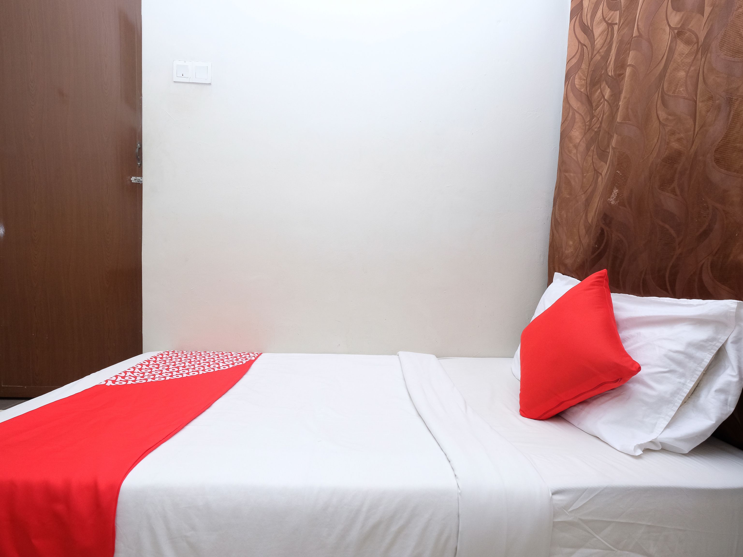 Standard Single Room | Desk, WiFi (free), bed sheets