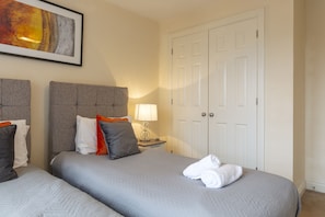 Apartment, Private Bathroom, City View