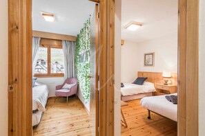 3 chambres, fer et planche Ă repasser, lit parapluie, Wi-Fi gratuit