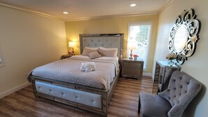 4 Schlafzimmer, Bügeleisen/Bügelbrett, kostenloses WLAN, Bettwäsche