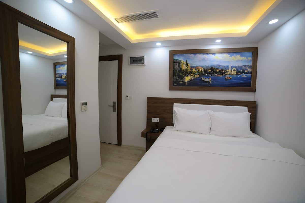In-room safe, individually decorated, individually furnished