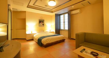 Hotel Tiffany - Adults Only