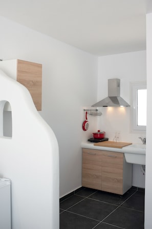 Deluxe Double Room | Private kitchen