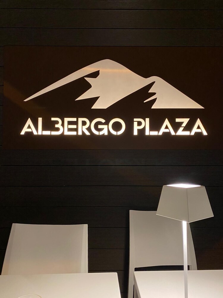 2 Star Hotels