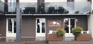 Front of property - Albergo Plaza Tornolo (Tornolo)