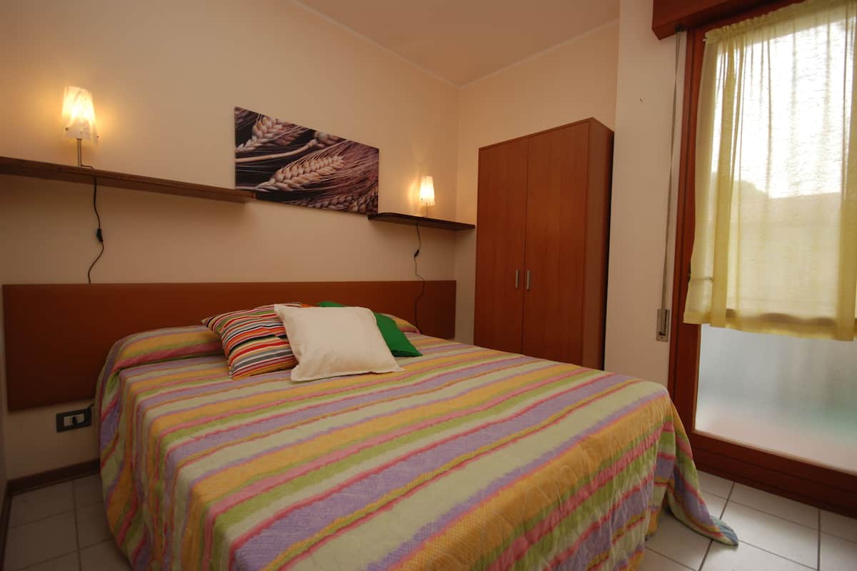 Apartment, 1 Schlafzimmer (B-2) | Babybetten, kostenloses WLAN