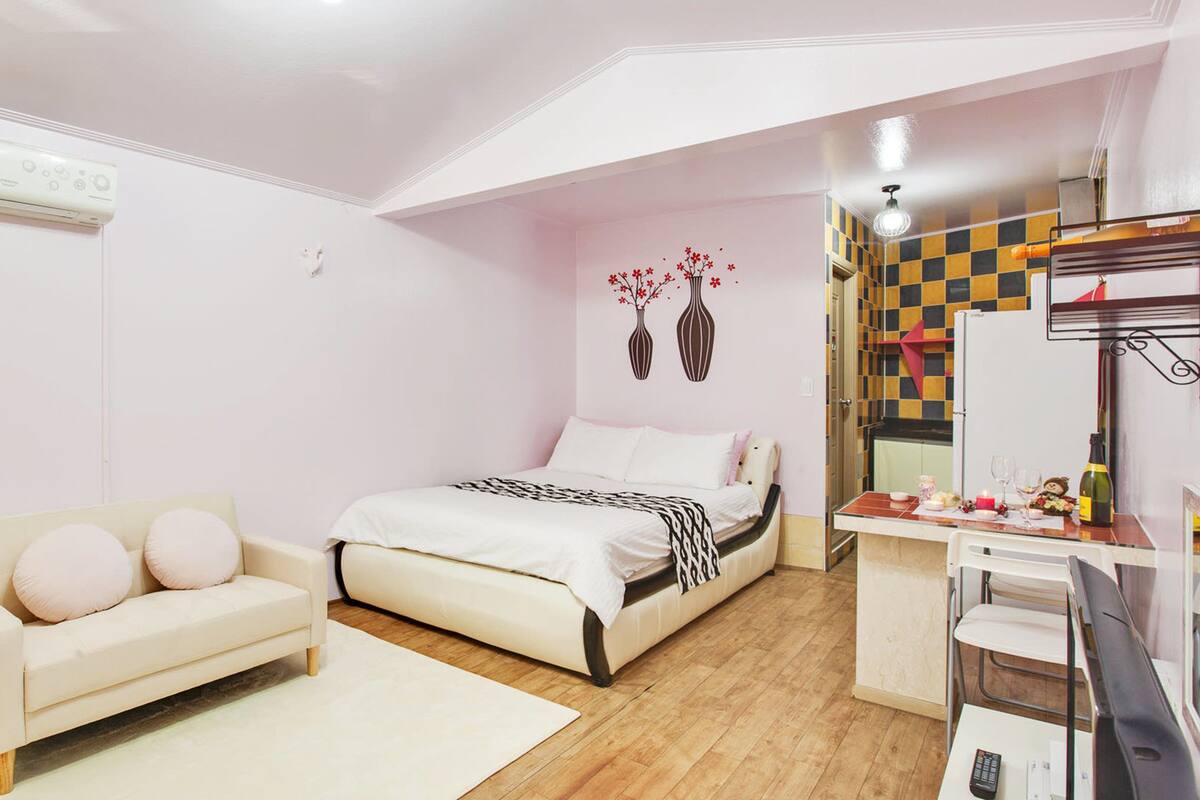 1 chambre, Wi-Fi gratuit, draps fournis