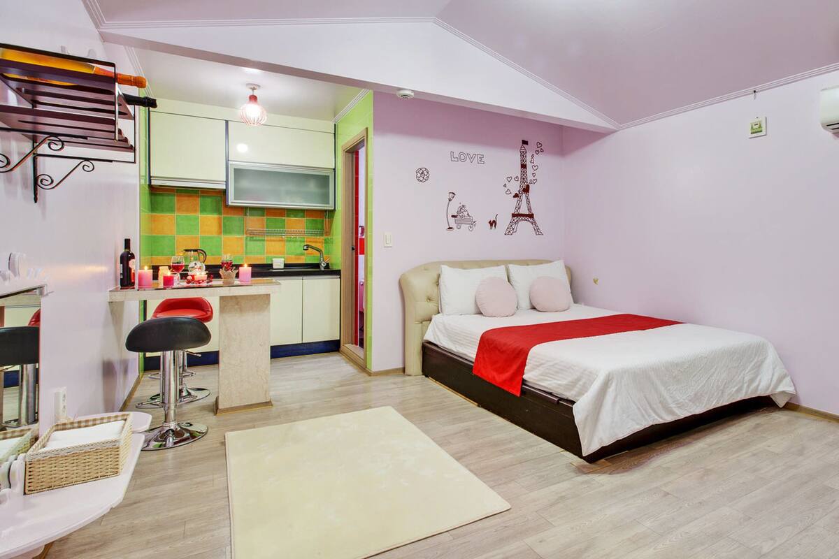 1 chambre, Wi-Fi gratuit, draps fournis