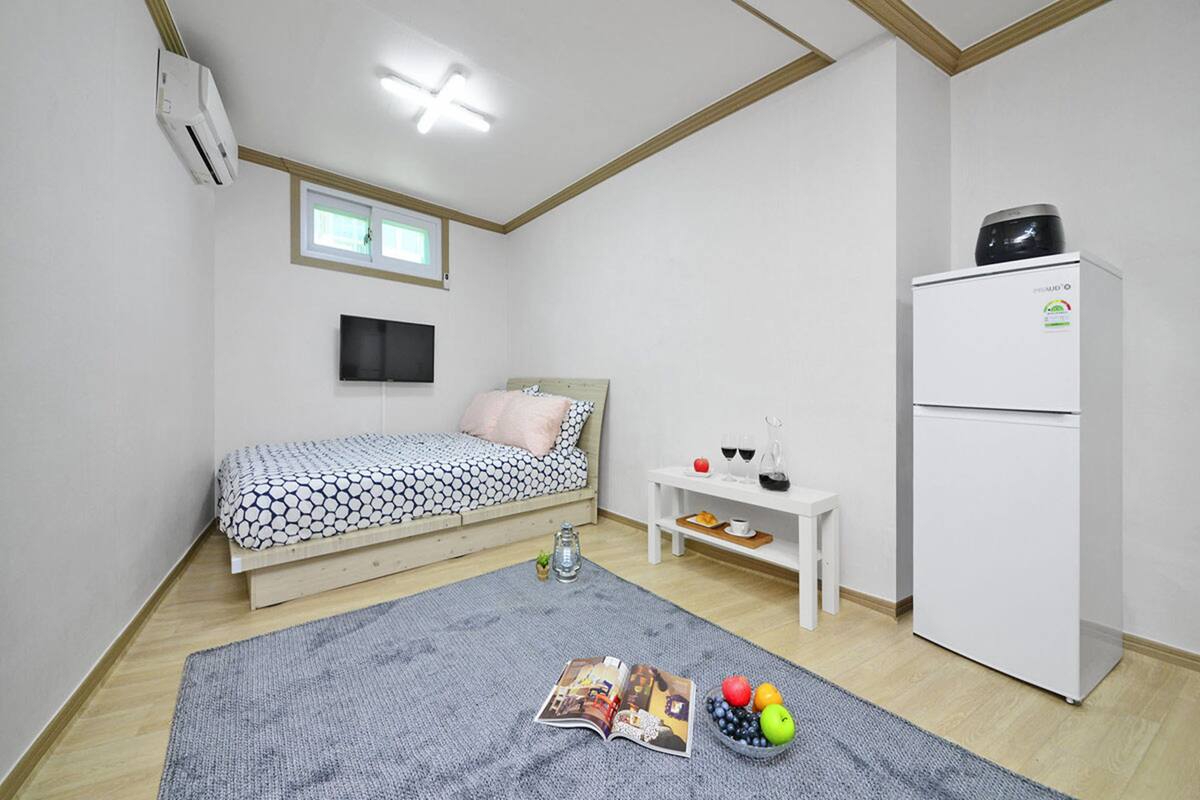 Habitación (Mool Byung Ja Ri) | 1 habitación, wifi gratis y ropa de cama
