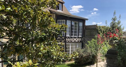Villa Castel Chambres D'hôtes B&B