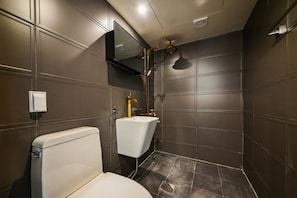 Bathroom - Yesu J Plus Pension (Yeosu)