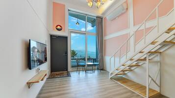 Room (D102 (Ocean View)) | 1 bedroom, free WiFi, bed sheets