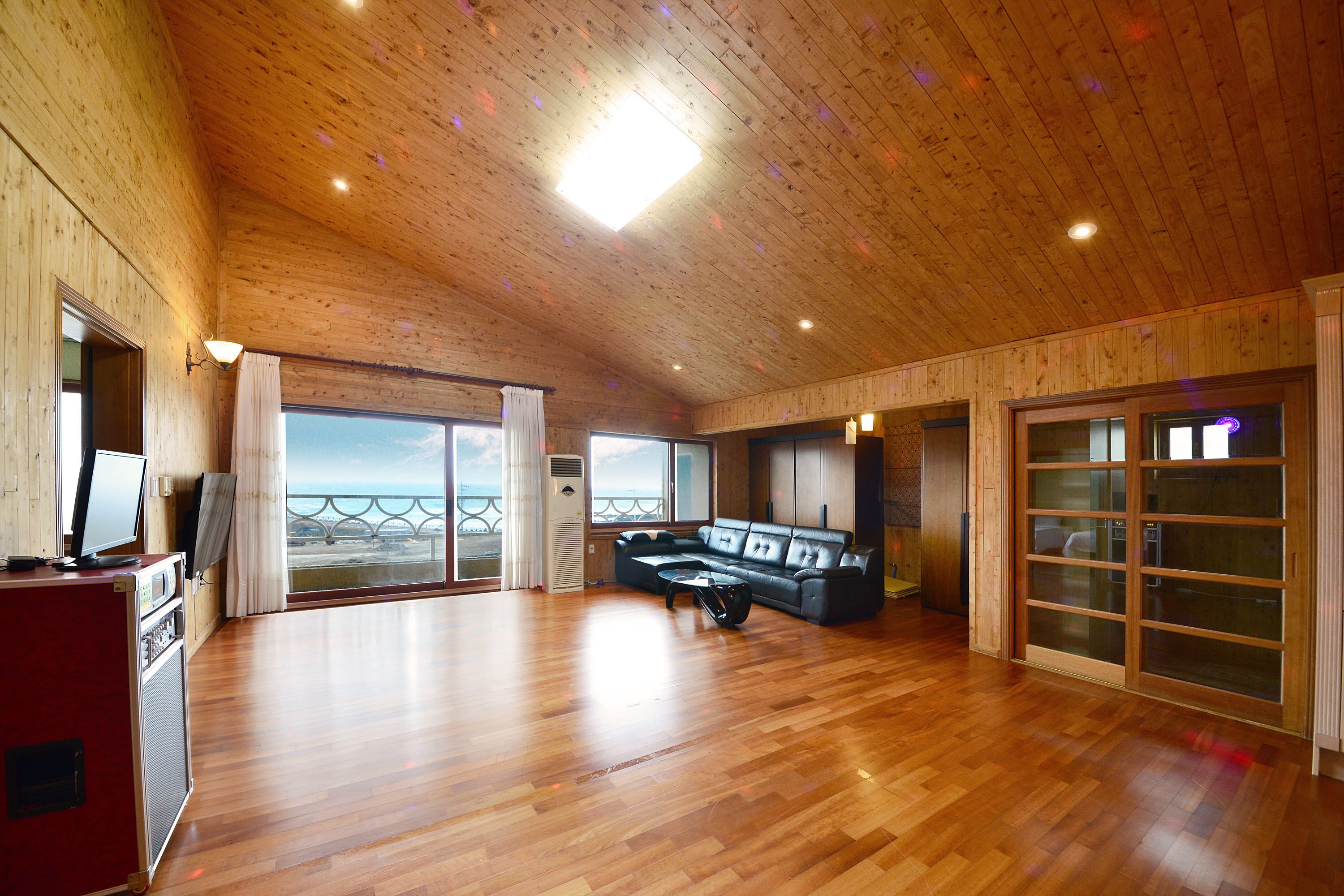 Room (A -605) | Wi-fi percuma, cadar katil 