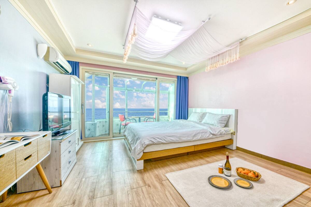 Habitación (302) | Wifi gratis y ropa de cama