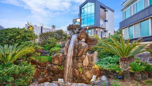 Unclassified image, 1 of 70, button - Jeju Pinehill Resort (Jeju City)