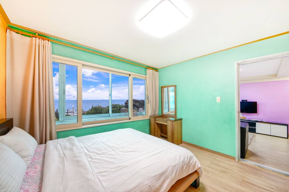 Habitación (203) | Wifi gratis y ropa de cama