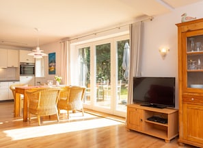 Interior - Thached roof house in Nebel on the island Amrum - located in the beautiful woods (Nebel)