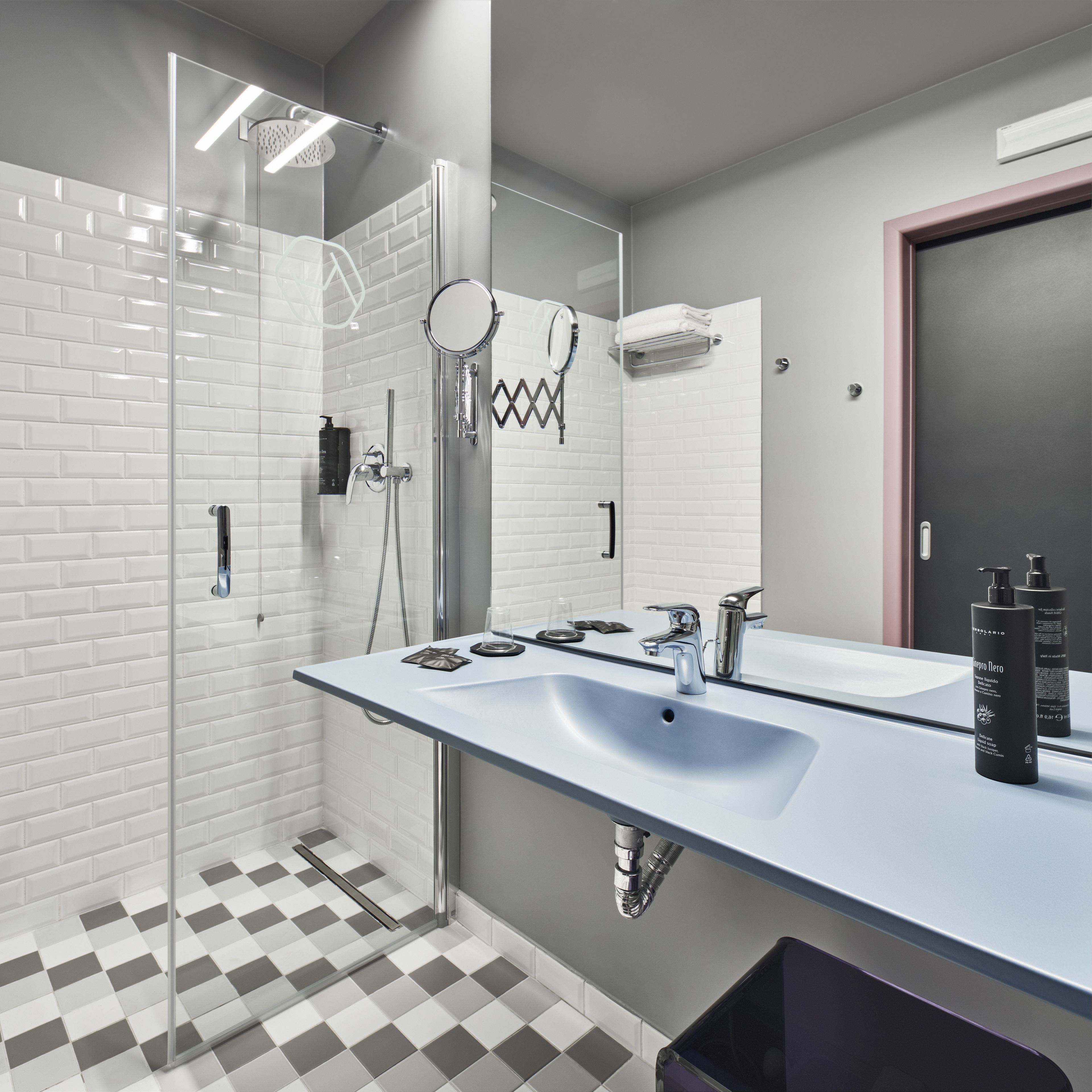 family quadruple room (modernist xl) | bathroom | shower, rainfall showerhead, slippers, bidet