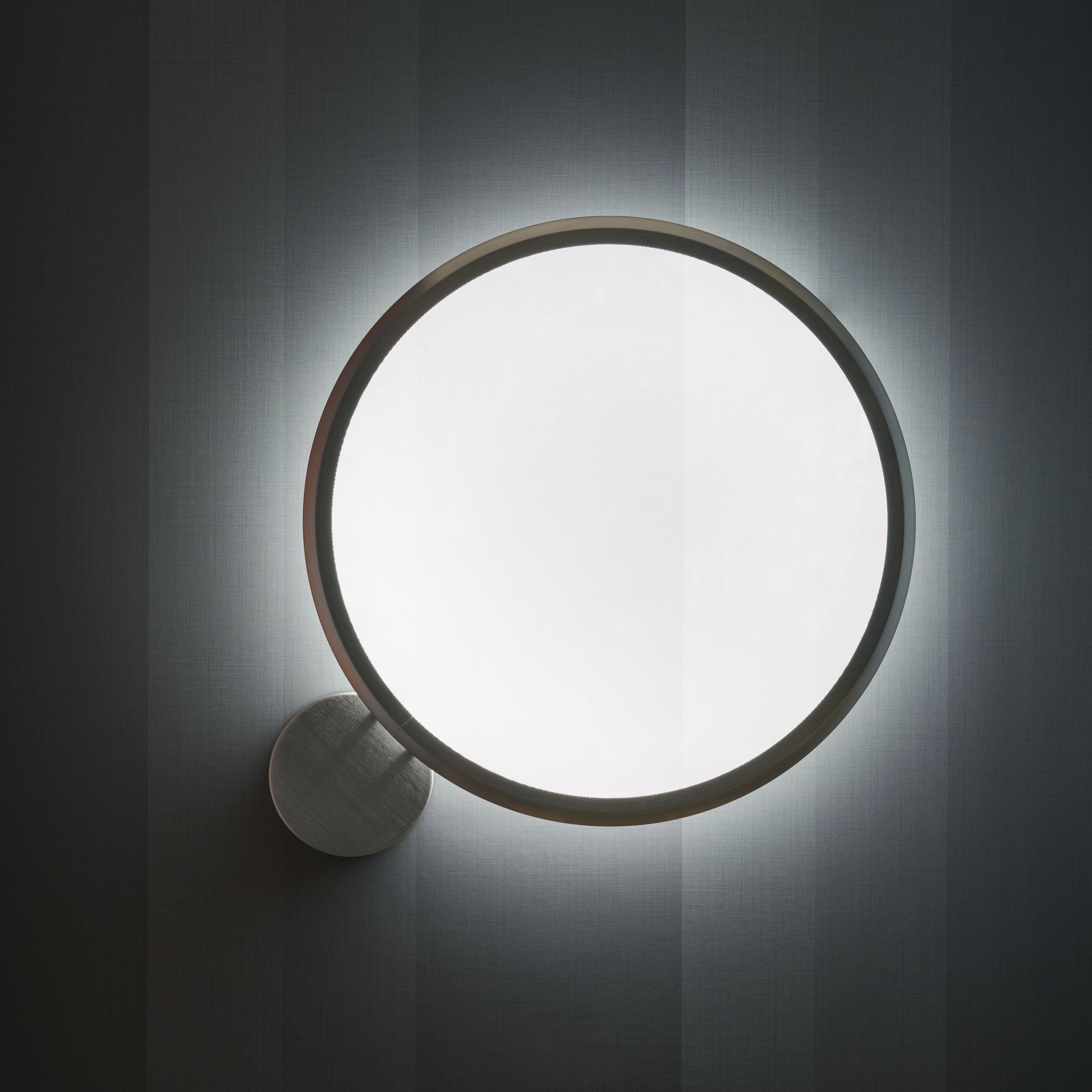 superior triple room (modernist m) | minibar, in-room safe, desk, soundproofing