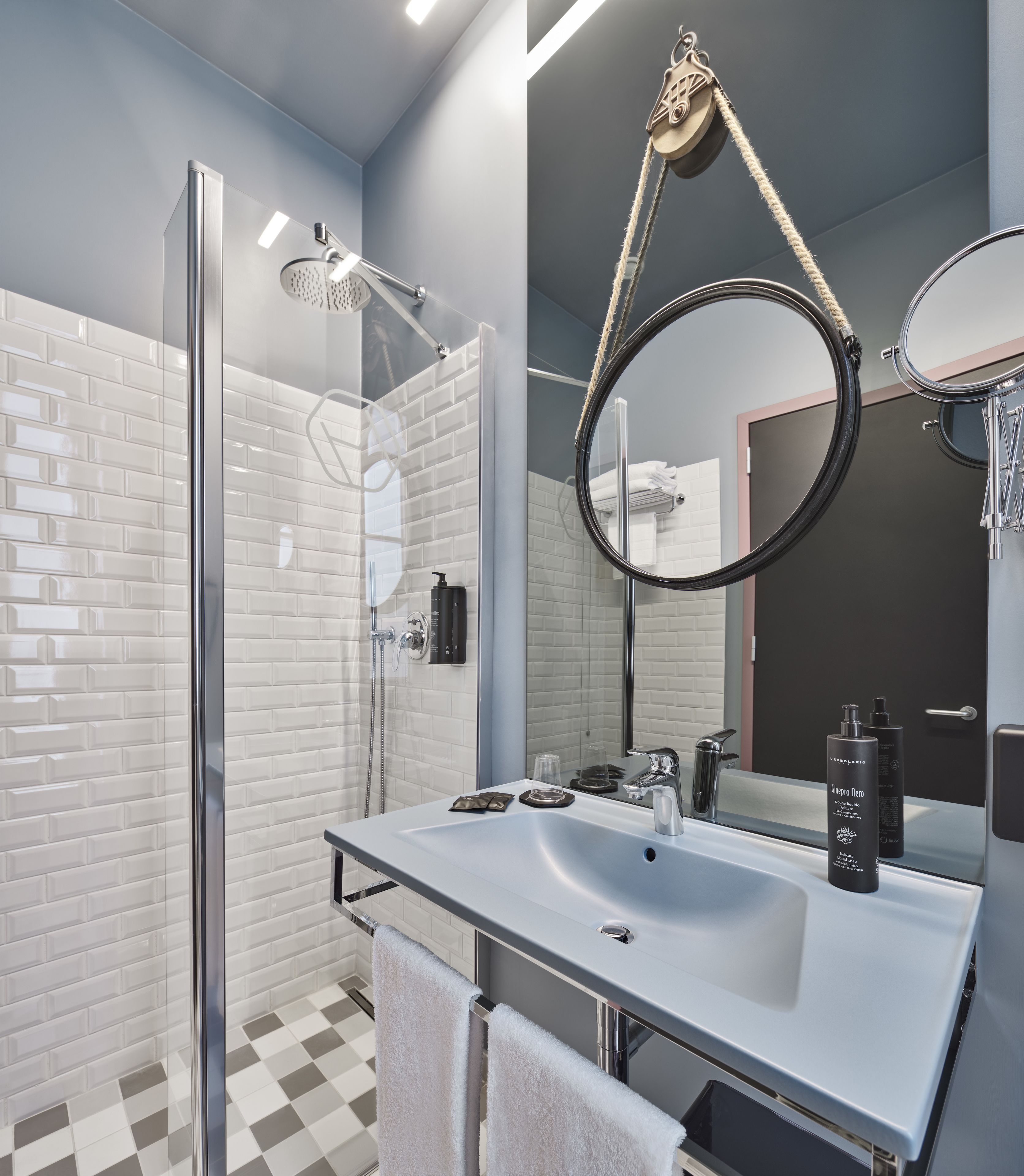 superior triple room (modernist m) | bathroom | shower, rainfall showerhead, slippers, bidet