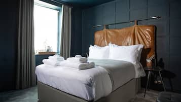 Deluxe Double Room | Individually decorated, individually furnished, blackout curtains