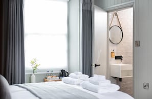 Quarto casal luxo, 1 cama de casal | Individualmente decorados, individualmente mobiliados, cortinas blackout