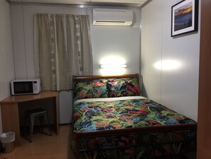 Blackout curtains, free WiFi, bed sheets