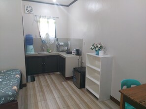 開放式客房 (Gardenview Room 2) | 書桌、折疊床/加床、免費無線上網、床單