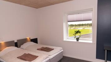 Cots/infant beds, free WiFi, bed sheets