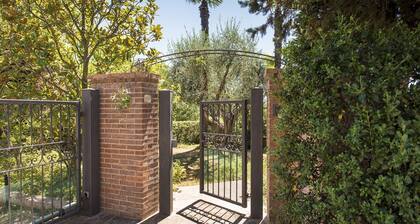 S139 - Sirolo, new studio near the center