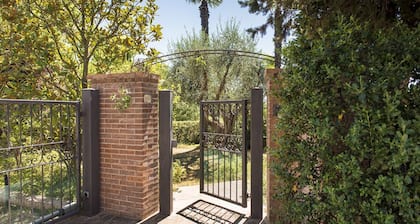 S139 - Sirolo, new studio near the center