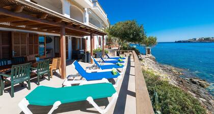 CASA MICHAELA - Chalet with sea views in PORTOPETRO. Free WiFi