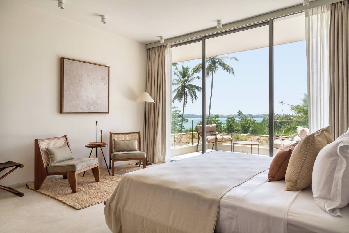 Sunset Villa | 房內夾萬、書桌、免費 Wi-Fi、床單