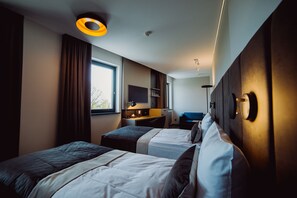 標準雙床房 (Sofa) | 起居區 | 平面電視