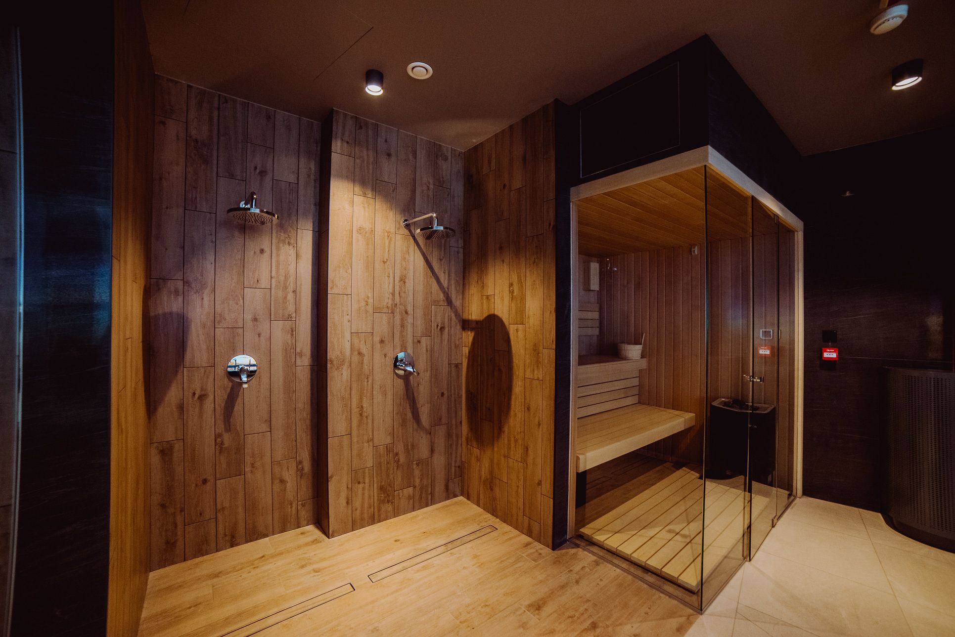 steam room