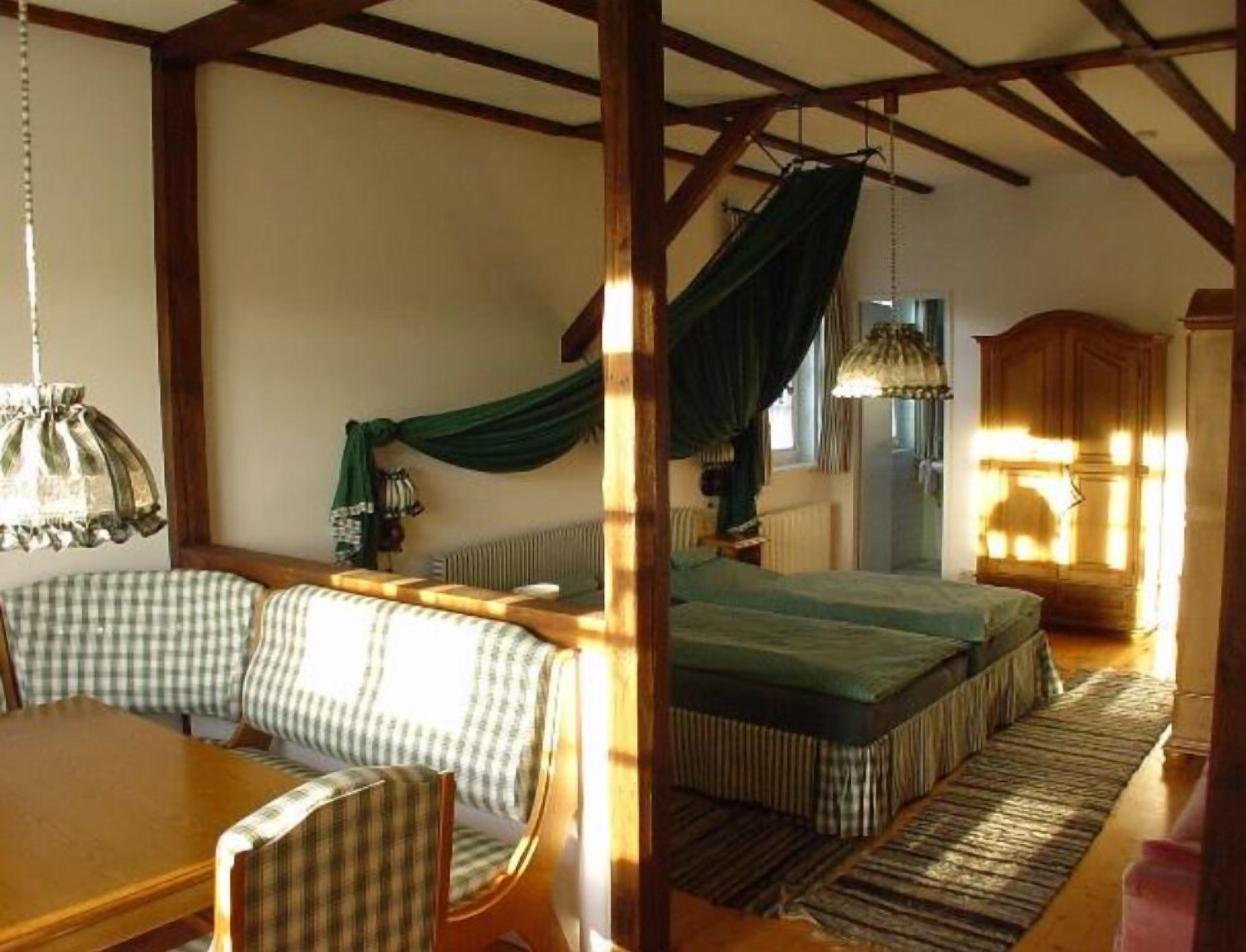 Hypo-allergenic bedding, individually decorated, blackout curtains