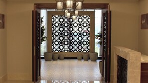 تقديم الإفطار والعشاء، الأطباق العالمية