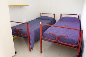 2 chambres, draps fournis