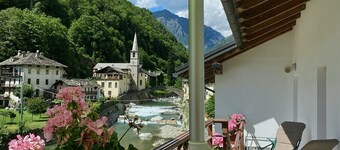VALLE DI GRESSONEY FONTAINEMORE TRILOCALE SP
