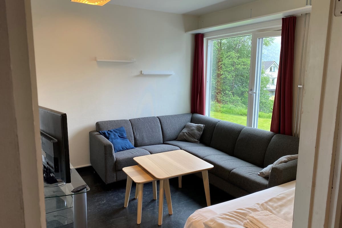 Economy Studio | Free WiFi, bed sheets