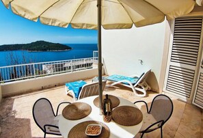 Lejlighed (Apartments Sipa - Comfort Two Bedroom) | Balkon