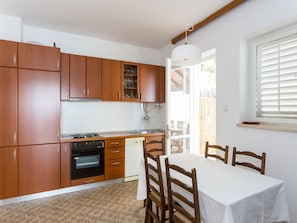 Apartment (Apartments Sipa - Superior Two Bedroo) | Dining room - Sipa Apartments (Dubrovnik)