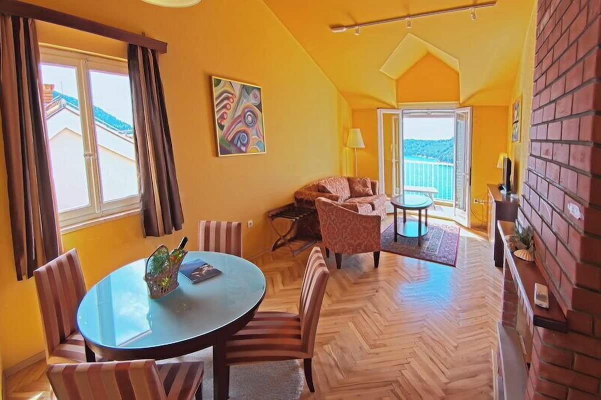 Apartment (Apartments Sipa - Superior One Bedroo) | Living room