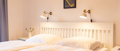 2 bedrooms, desk, iron/ironing board, travel cot