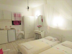 1 sovrum, strykjärn/strykbräda, wi-fi och sängkläder